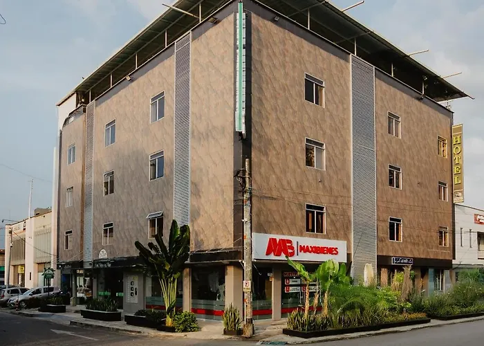 Hotel Plataneras Plaza
